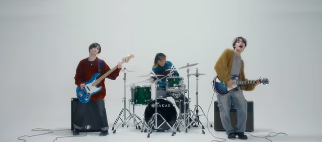 MUSIC VIDEO